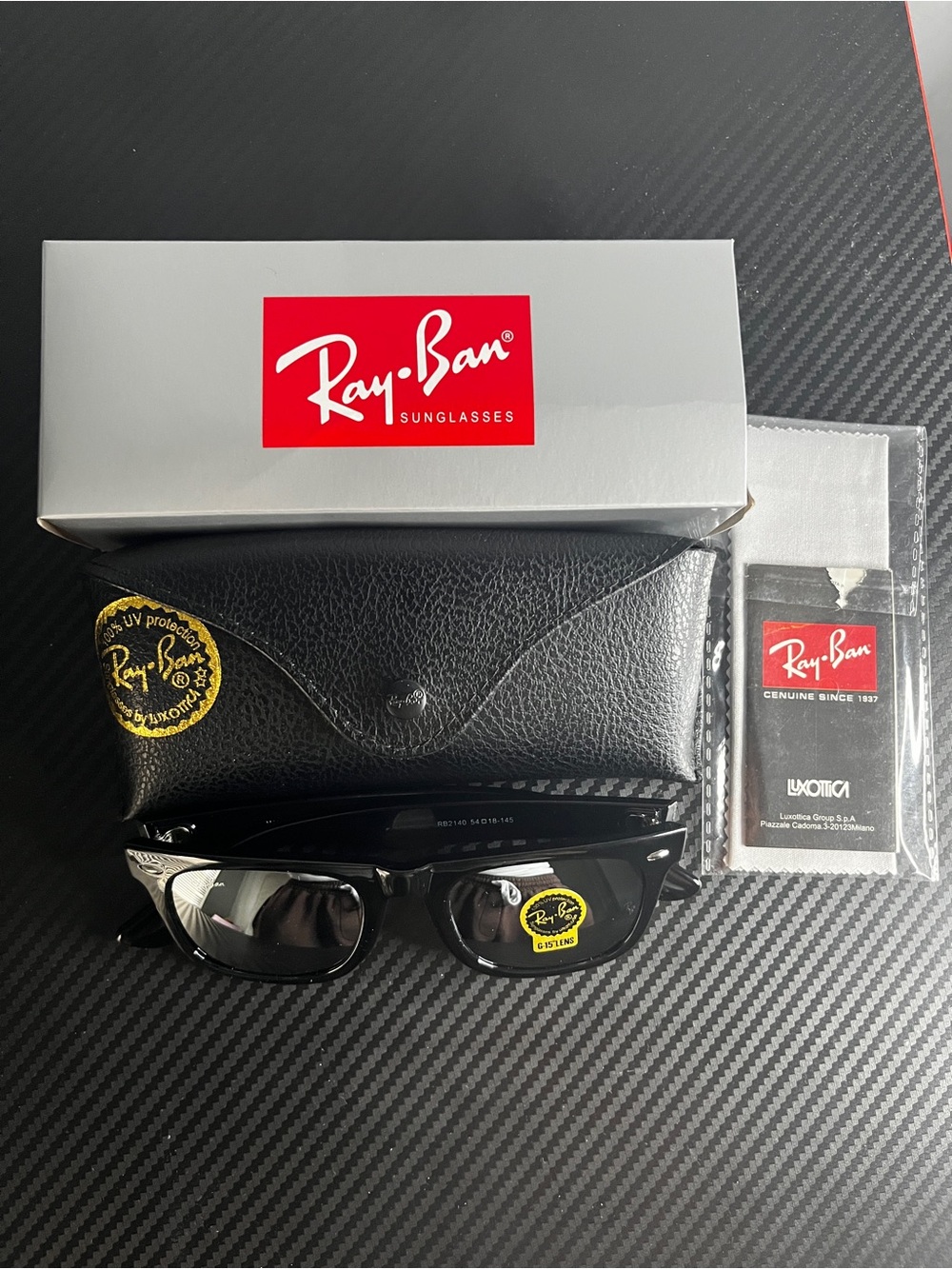 Ray-Ban Sunglasses with Black Leather Case and Silver Box